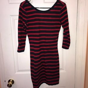 Express dress. Navy blue and red
